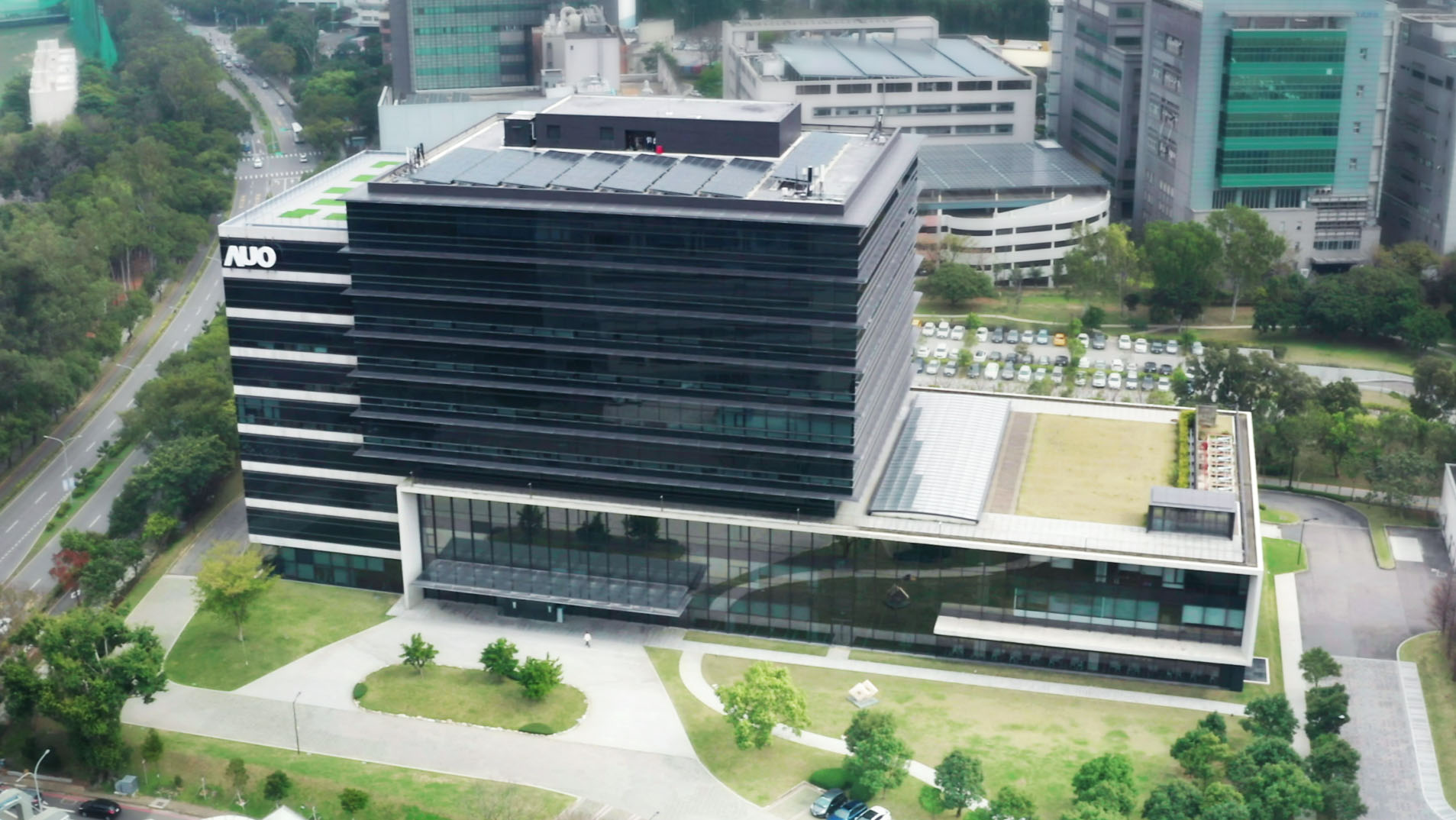 OD体育GRC总部大楼通过 ISO 14068-1碳中和查证